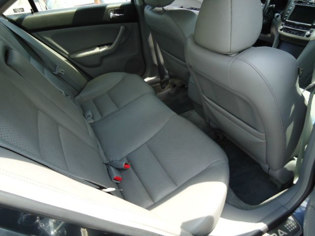 Acura TSX Ram 3500 Diesel 2-WD Sedan