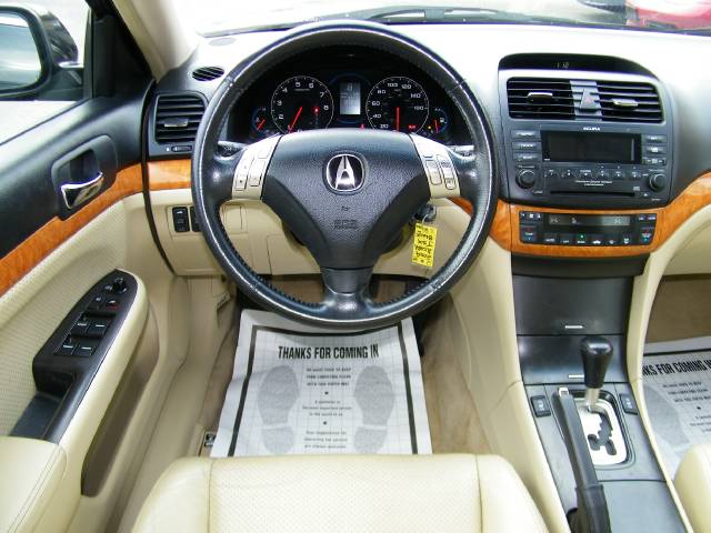 Acura TSX 2004 photo 2