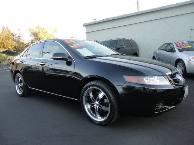 Acura TSX 2004 photo 2