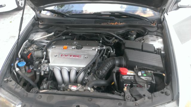 Acura TSX 2004 photo 2