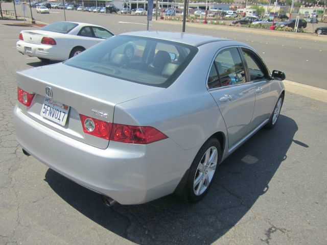 Acura TSX 2004 photo 2