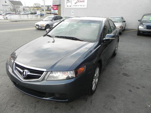 Acura TSX Premium Quattro Sedan