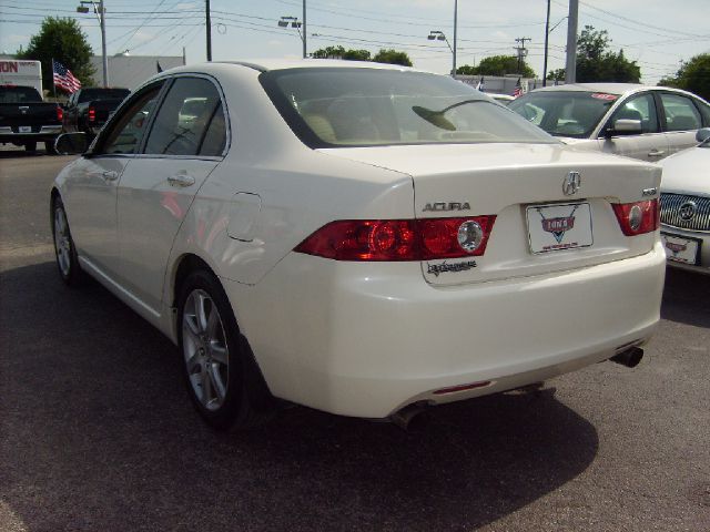 Acura TSX 2004 photo 2