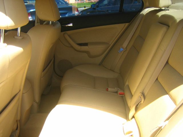 Acura TSX 2005 photo 2