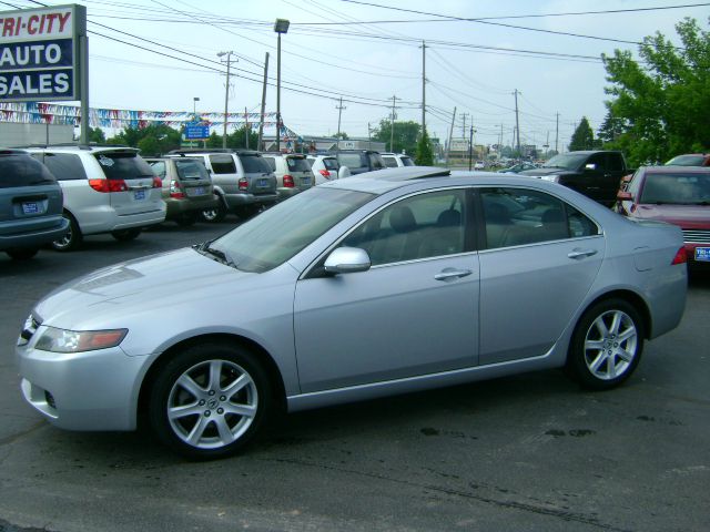 Acura TSX 2005 photo 2