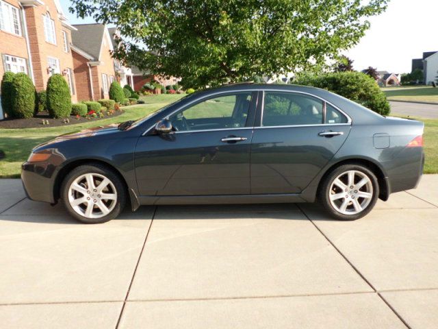 Acura TSX Premium Quattro Sedan