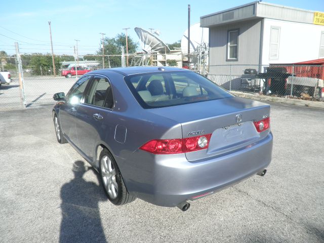 Acura TSX Premium Quattro Sedan