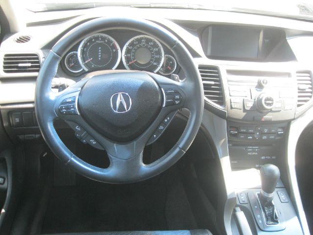 Acura TSX 2009 photo 2