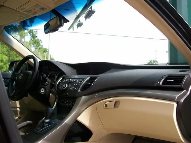 Acura TSX 2009 photo 4