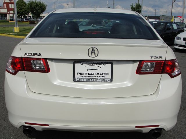 Acura TSX 2010 photo 18