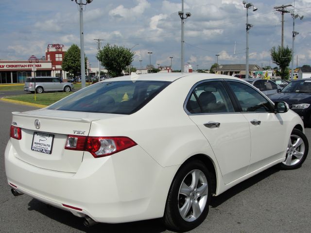 Acura TSX 2010 photo 25