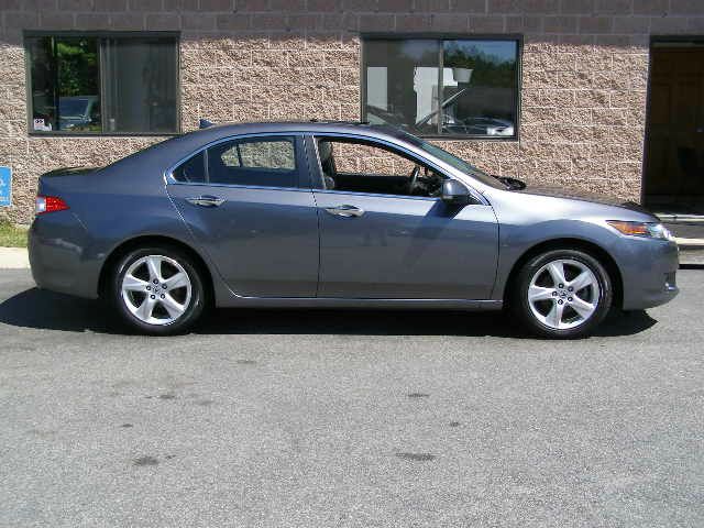 Acura TSX 2010 photo 2