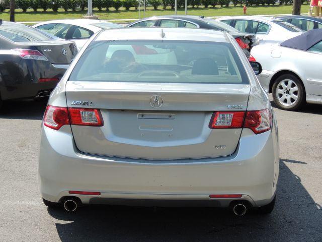 Acura TSX 2010 photo 2