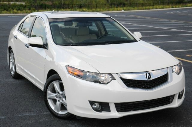 Acura TSX 2010 photo 2