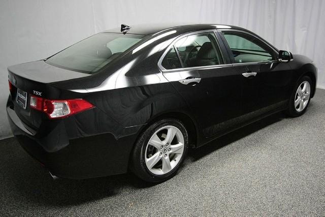 Acura TSX 2010 photo 2