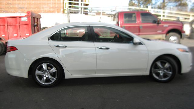 Acura TSX 2011 photo 2