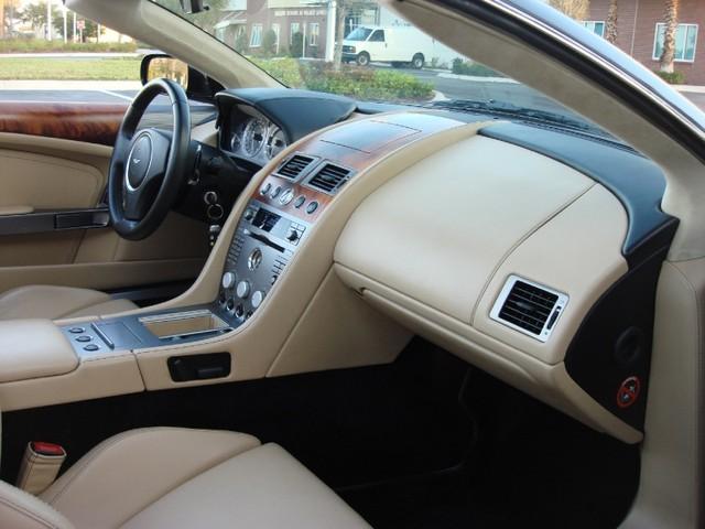 Aston Martin DB9 2006 photo 4