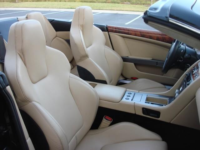 Aston Martin DB9 2006 photo 5