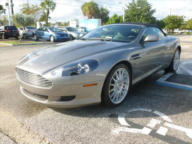 Aston Martin DB9 2007 photo 2