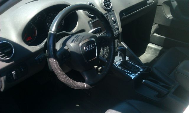 Audi A3 2008 photo 2