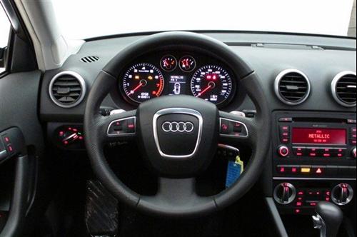 Audi A3 2010 photo 1