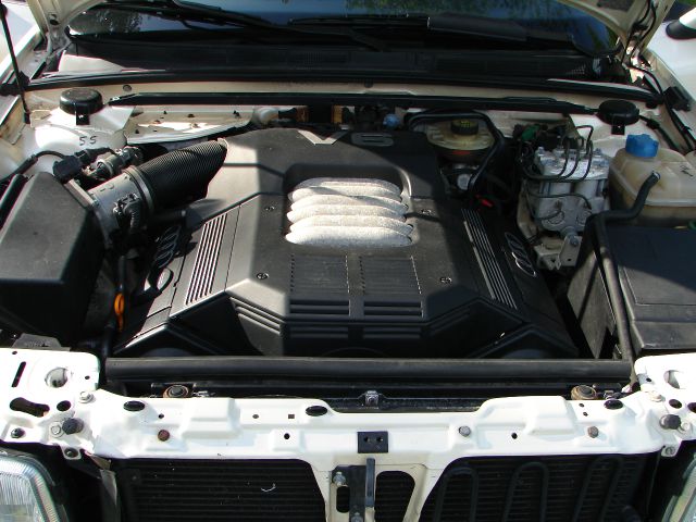 Audi A4 1998 photo 10