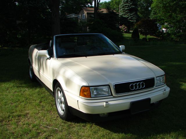 Audi A4 1998 photo 17