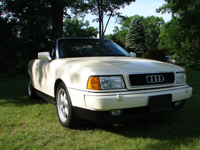 Audi A4 1998 photo 6