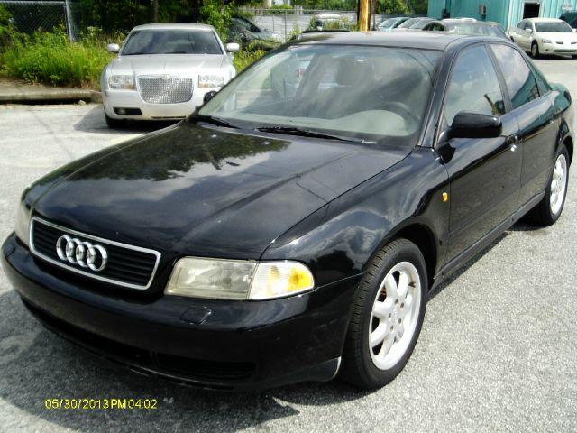 Audi A4 1998 photo 7