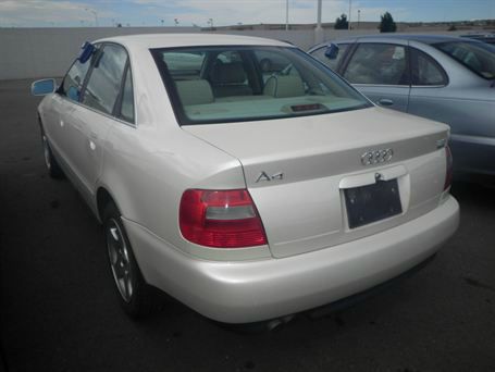 Audi A4 1998 photo 3