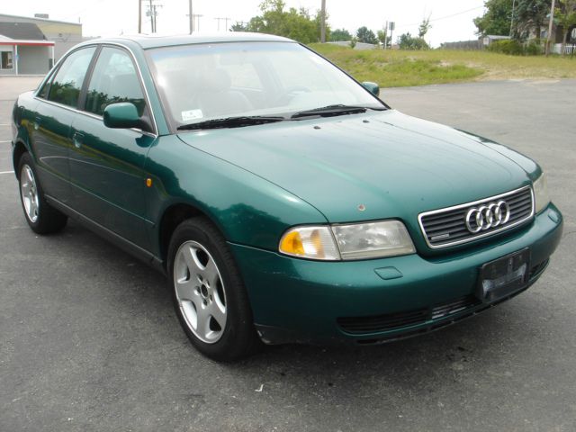 Audi A4 1998 photo 5