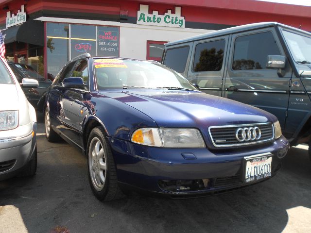 Audi A4 1999 photo 7