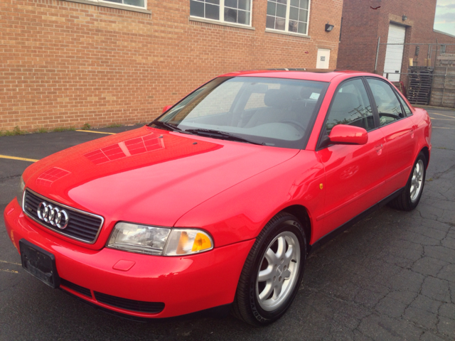 Audi A4 1999 photo 3