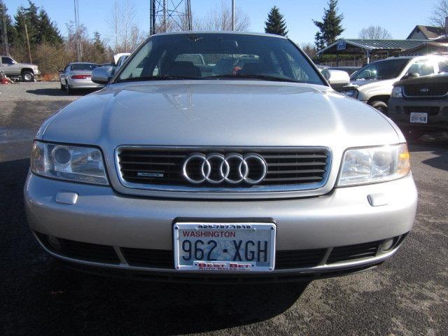 Audi A4 2000 photo 1