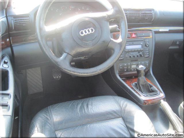 Audi A4 2000 photo 3