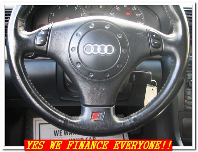 Audi A4 2000 photo 18