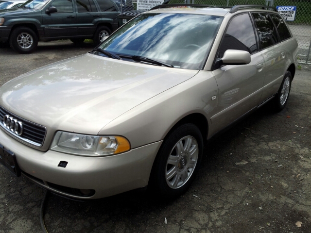 Audi A4 2000 photo 4