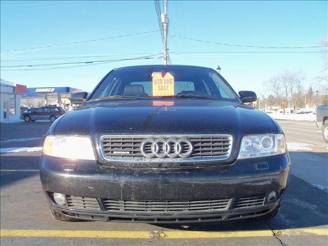 Audi A4 2000 photo 1