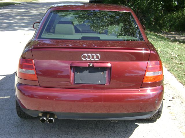 Audi A4 2001 photo 3