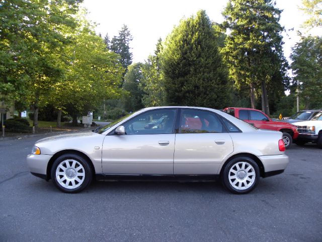 Audi A4 2001 photo 3