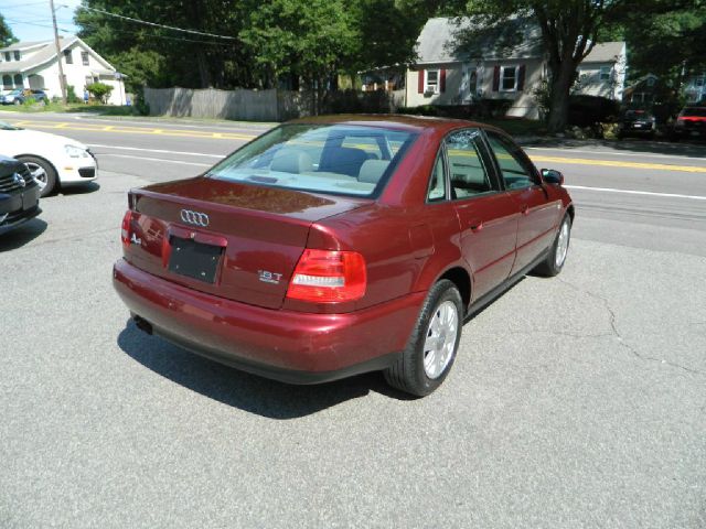 Audi A4 2001 photo 3