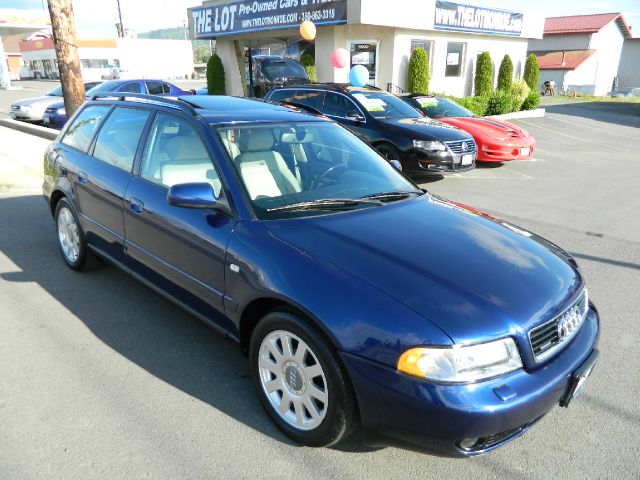 Audi A4 XLT Overhead Rack Wagon