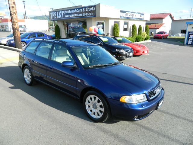 Audi A4 2001 photo 1