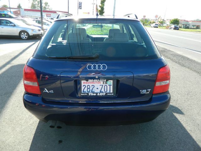 Audi A4 2001 photo 8