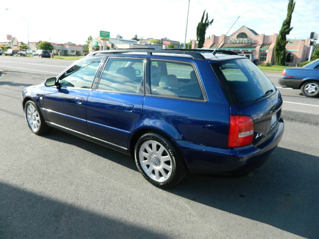 Audi A4 2001 photo 9