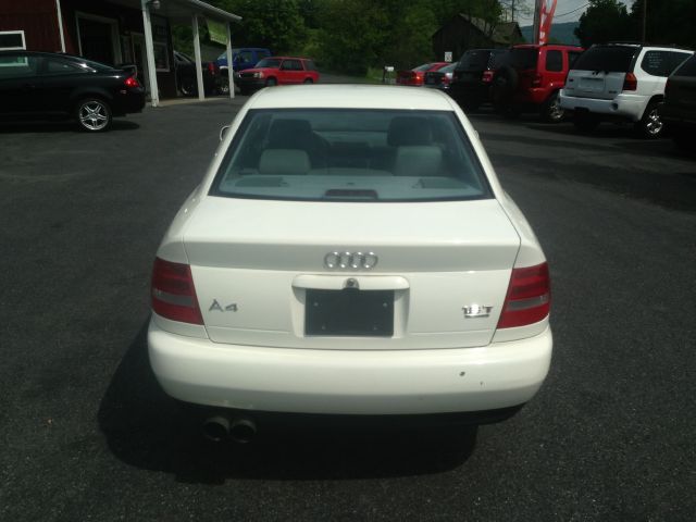 Audi A4 2001 photo 3