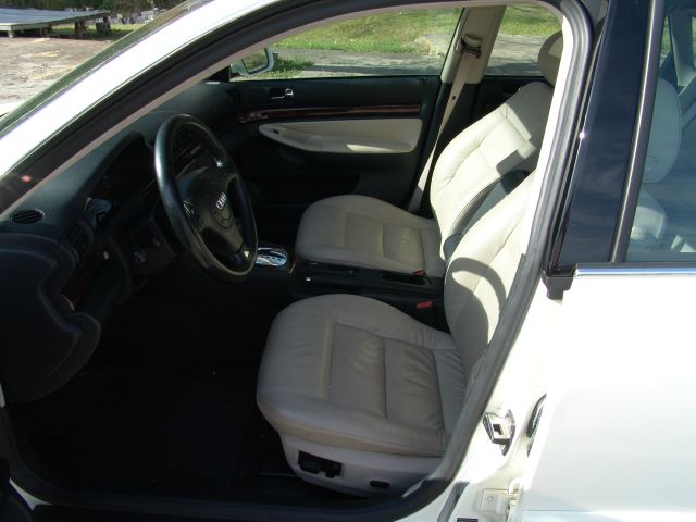 Audi A4 2001 photo 18