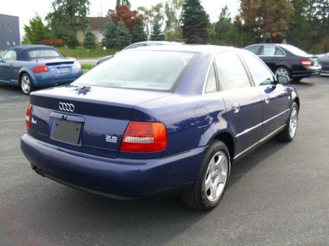 Audi A4 2001 photo 3