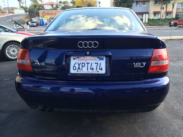 Audi A4 2001 photo 3