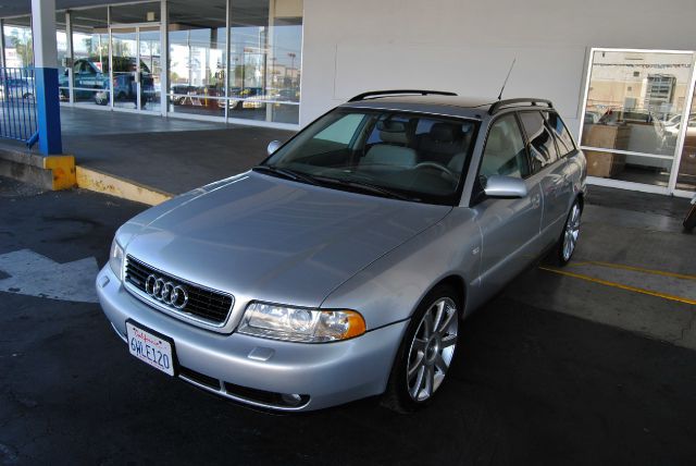 Audi A4 2dr Conv W/3lt Wagon